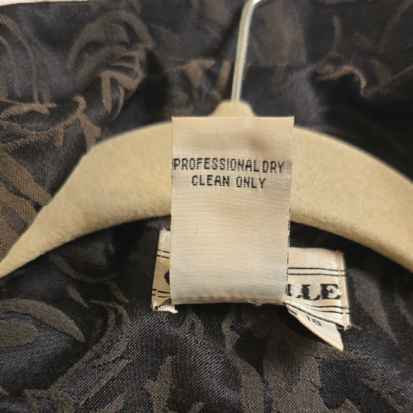 Black Tailored Pinstripe Suit Jacket - Picture 13 of 14